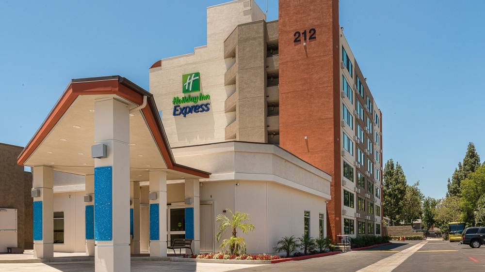 Holiday Inn Exp Fullerton Anahe 4