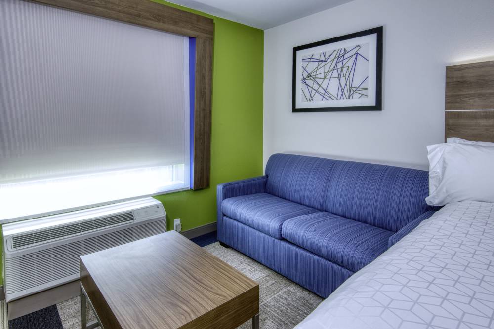 Holiday Inn Exp Omaha Dtown - Old Market 6