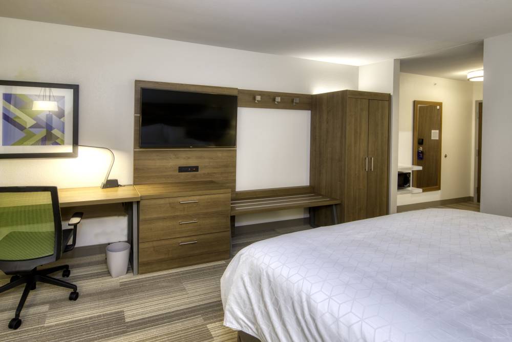 Holiday Inn Exp Omaha Dtown - Old Market 5