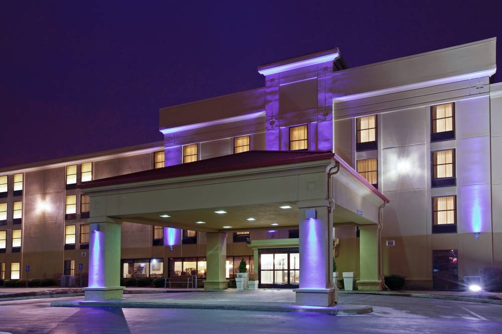 Holiday Inn Exp South 7