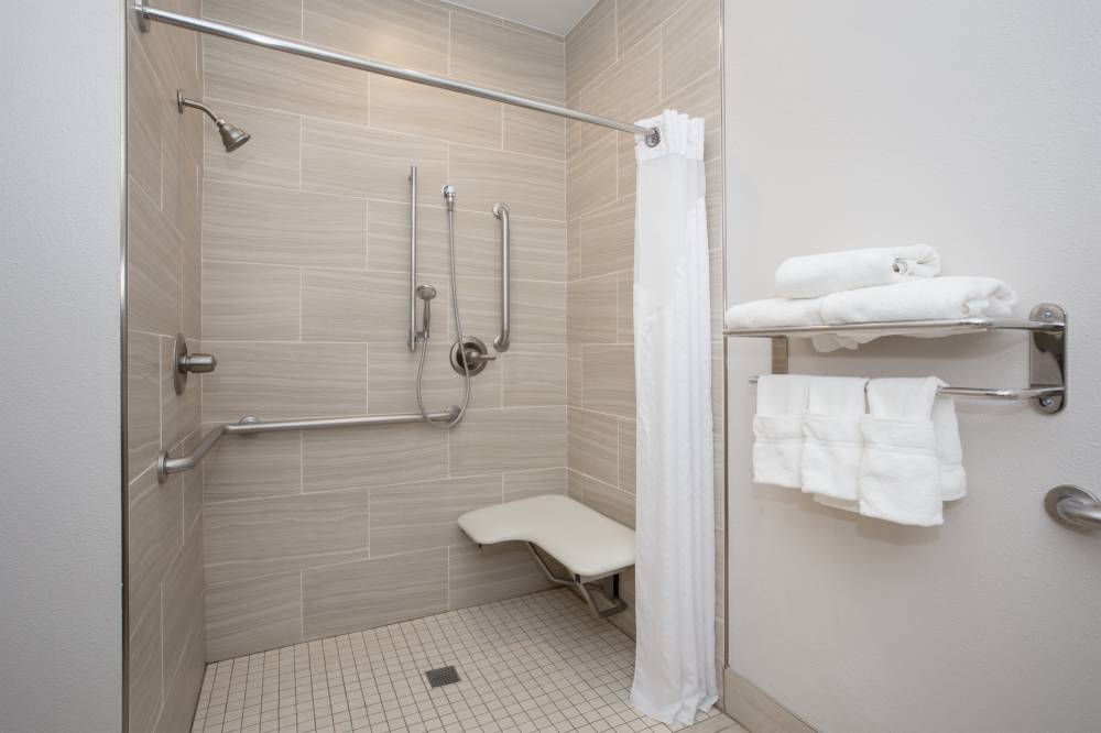 Holiday Inn Exp Stes Amarillo 5