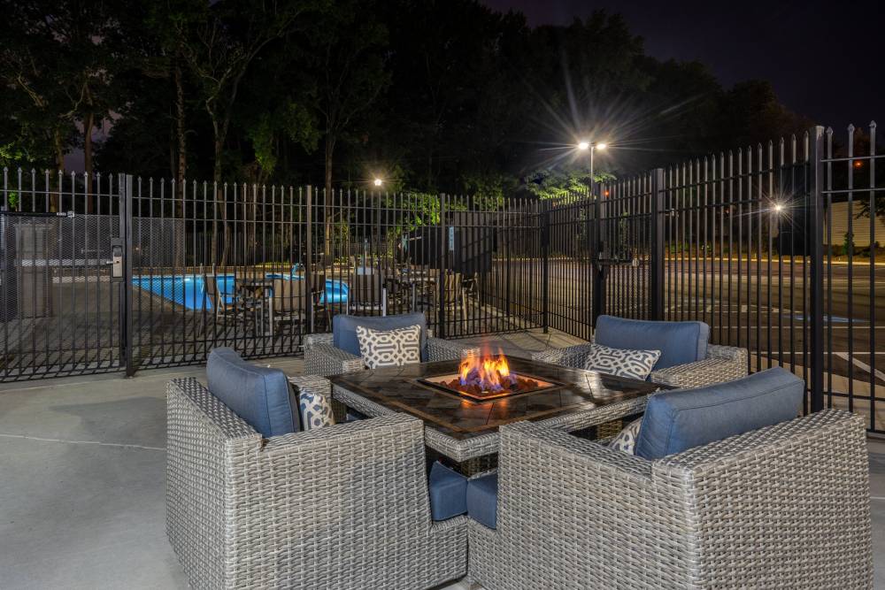 Holiday Inn Exp & Stes Arpt Ne-hapeville 4