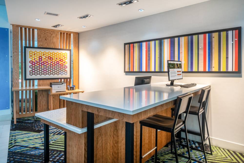 Holiday Inn Exp & Stes Arpt Ne-hapeville 3