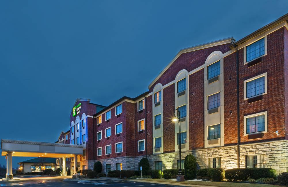 Holiday Inn Exp Stes Broken Arrow 7