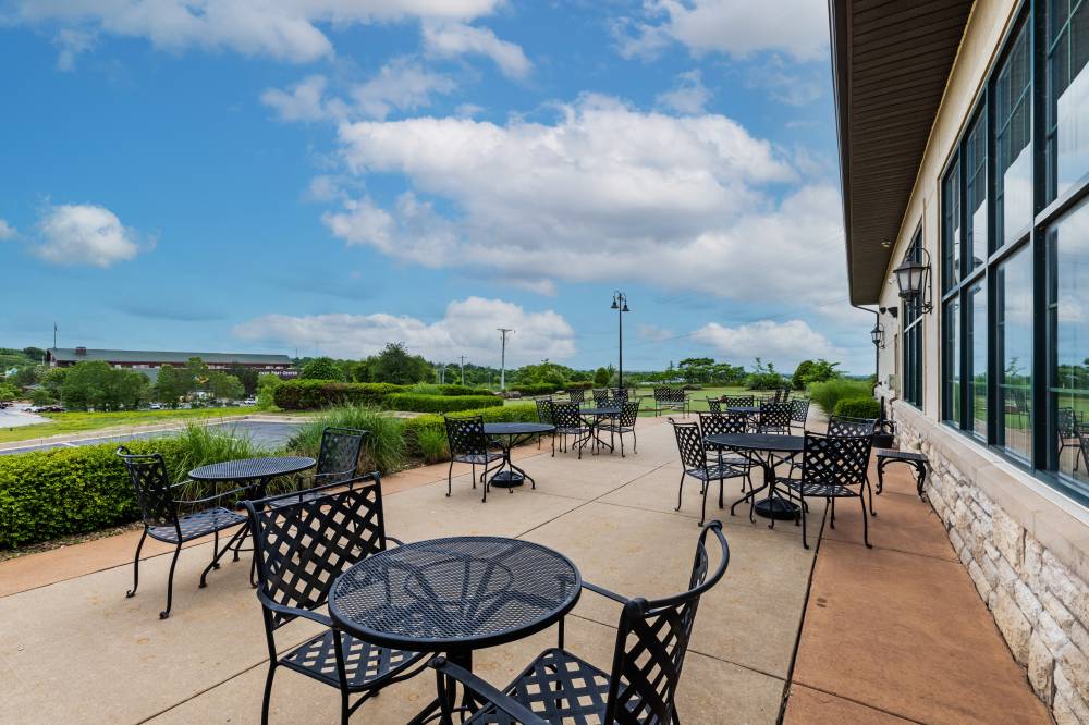 Holiday Inn Exp Stes Broken Arrow 2