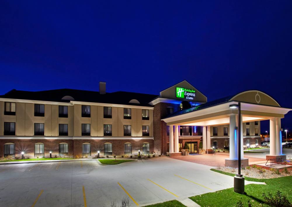 Holiday Inn Exp Stes E Lansing 3