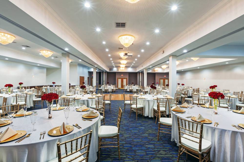 Holiday Inn Exp Stes Jenks 9