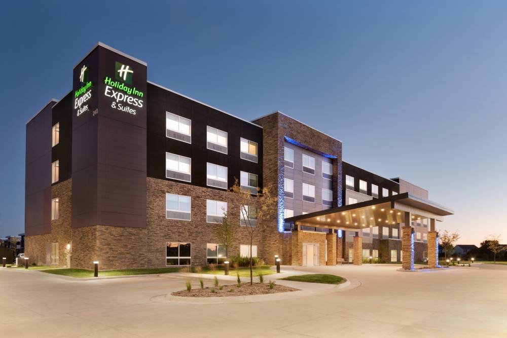 Holiday Inn Exp Stes Jordan West 4