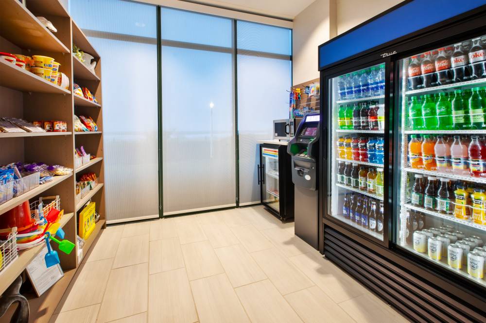Guest Pantry Area