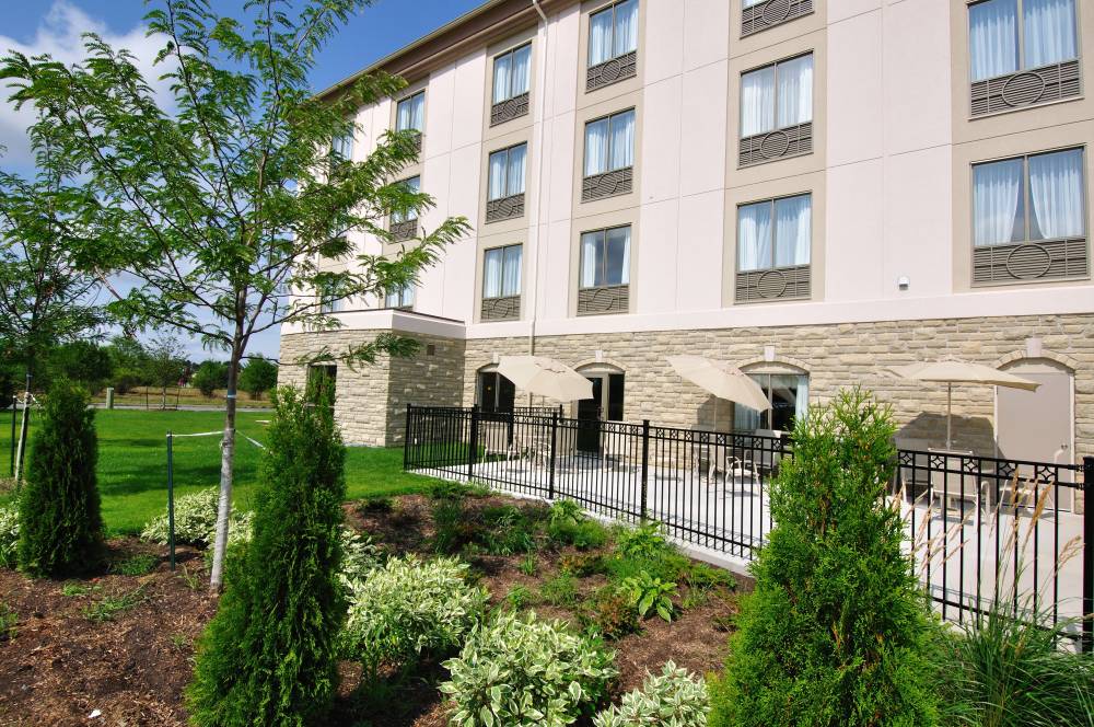 Holiday Inn Exp Stes Ottawa S 5
