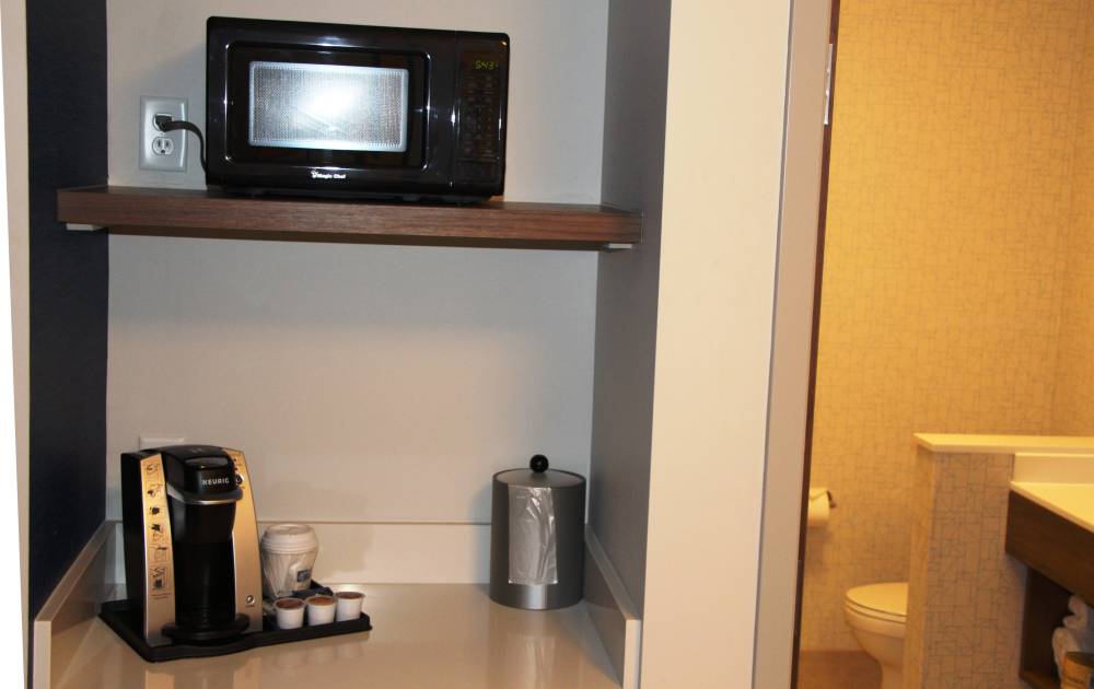 Holiday Inn Exp Stes Phoenix Aprt North 6