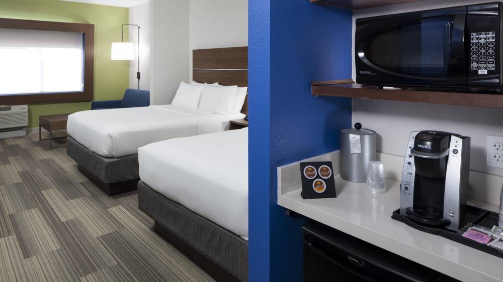 Holiday Inn Exp Stes Sea World 5