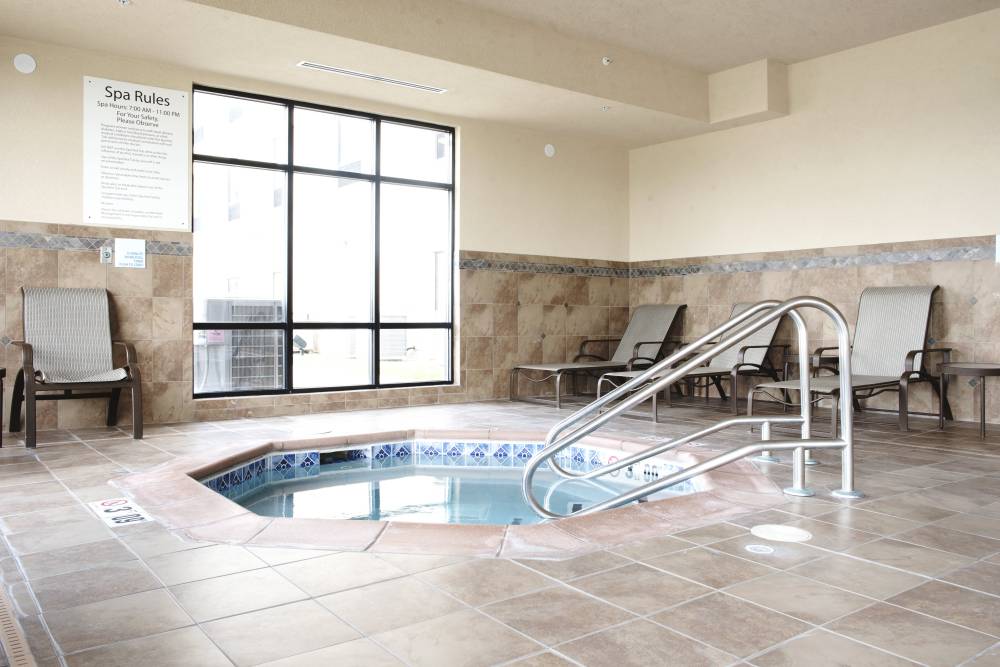 Holiday Inn Exp Stes Urbandale By Ihg 4