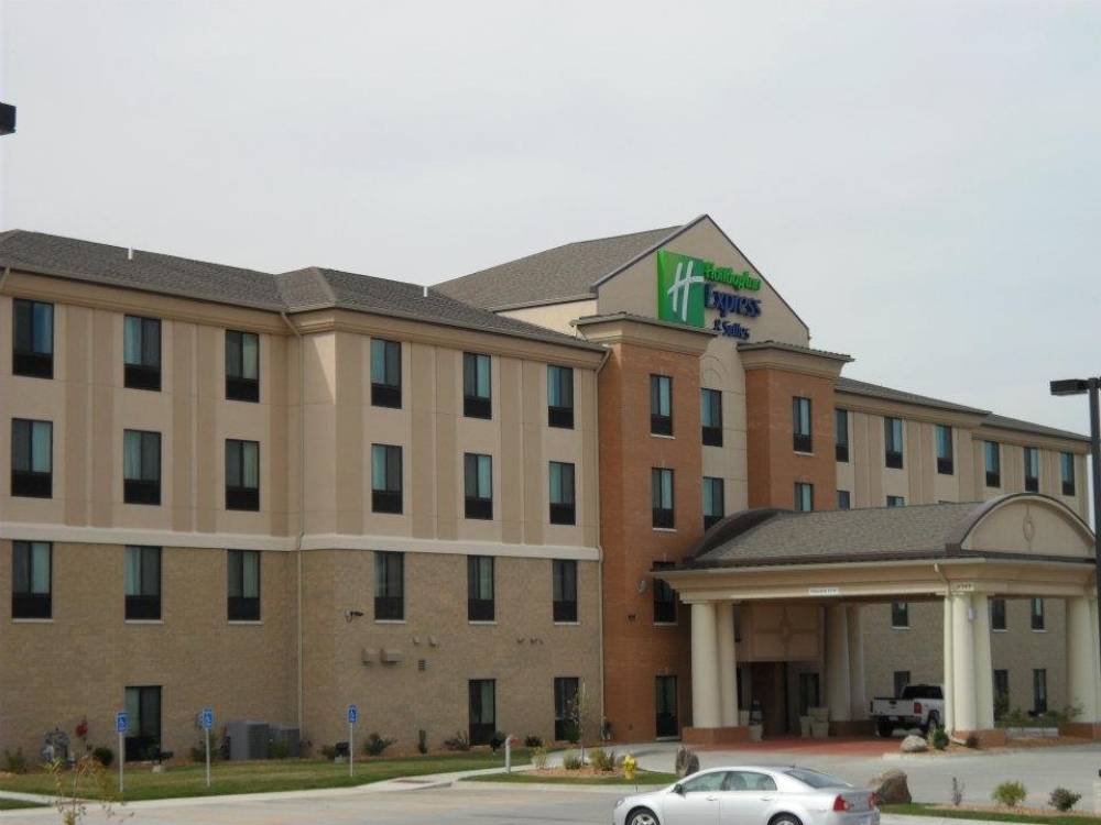 Holiday Inn Exp Stes Urbandale By Ihg 2