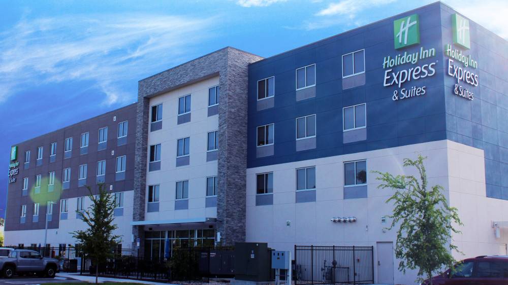 Holiday Inn Exp Stes W I295 And I10 7