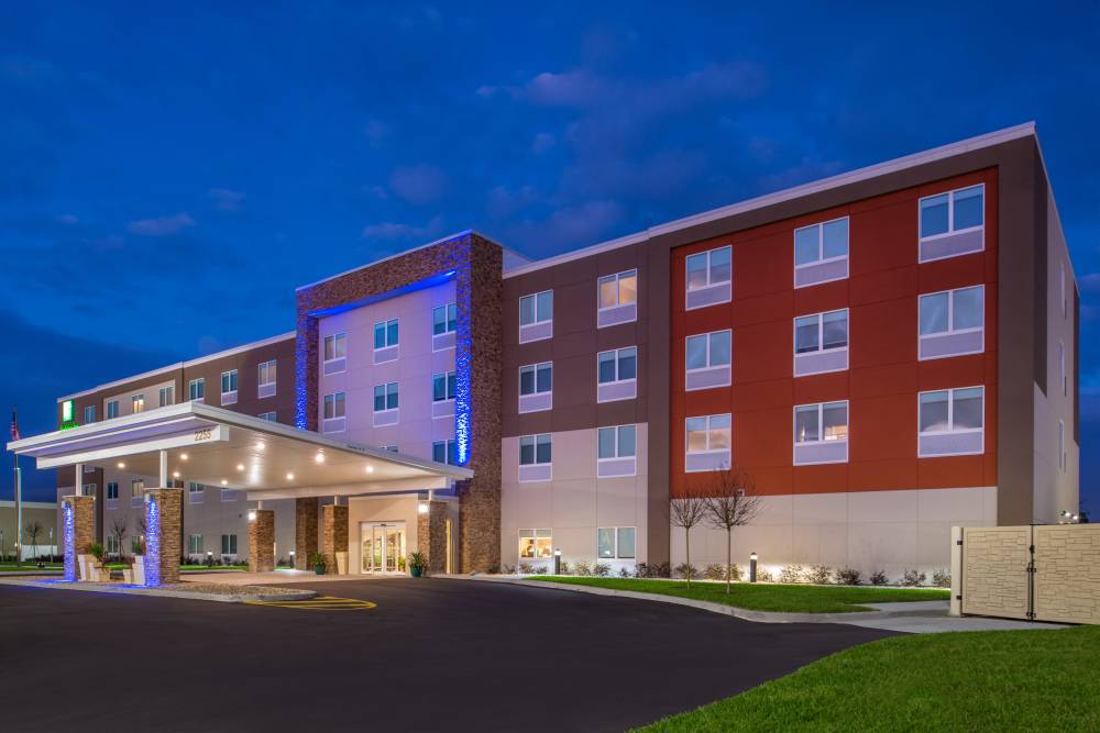 Holiday Inn Exp Stes West Melbourne 6