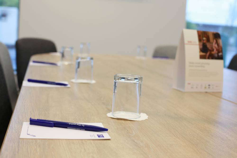 Holiday Inn Exp Traffordcity 9