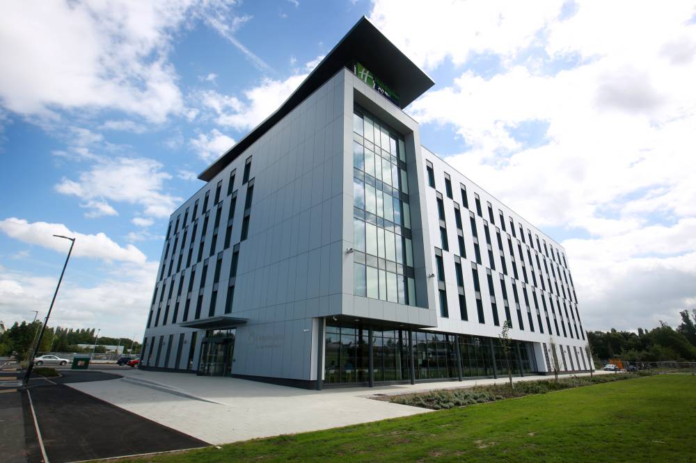 Holiday Inn Exp Traffordcity 5