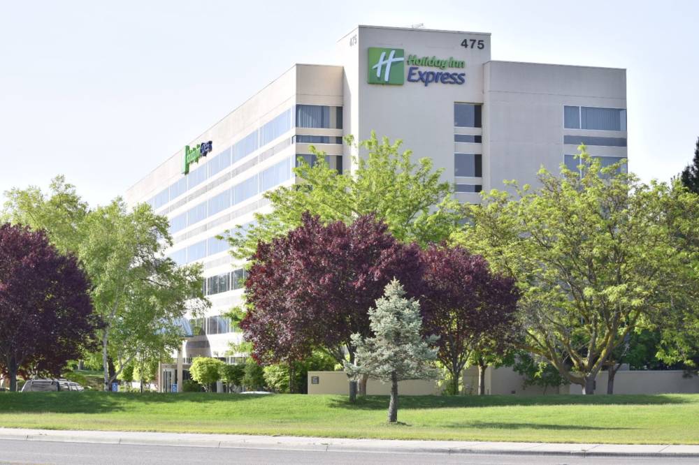 Holiday Inn Exp University Area 5