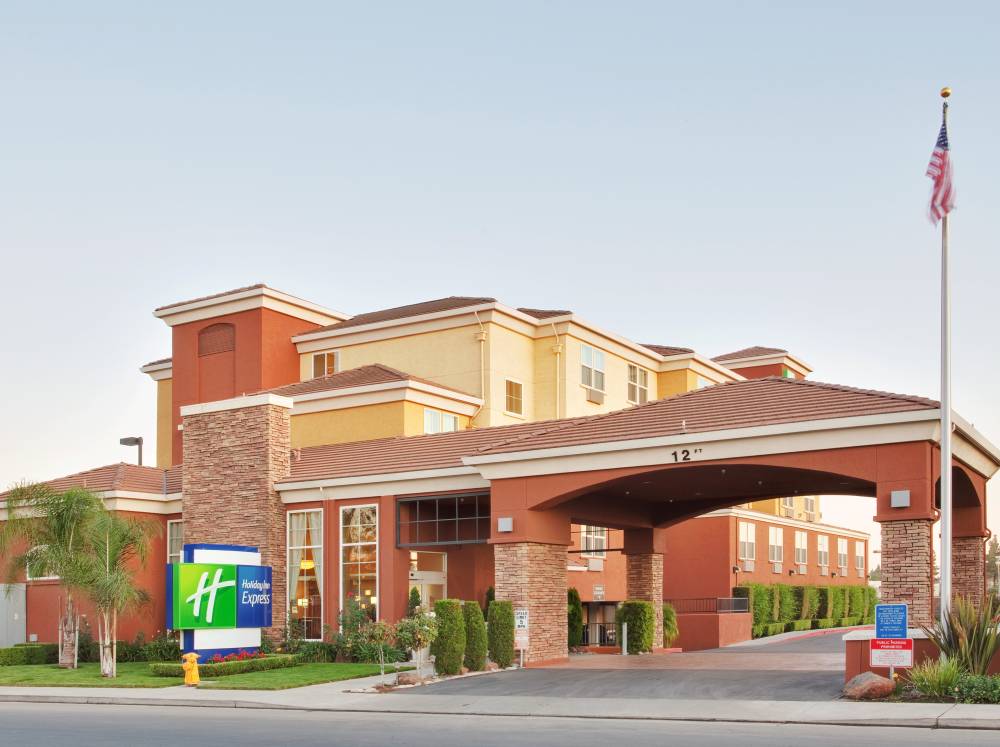 Holiday Inn Exp West Sacrmento 3