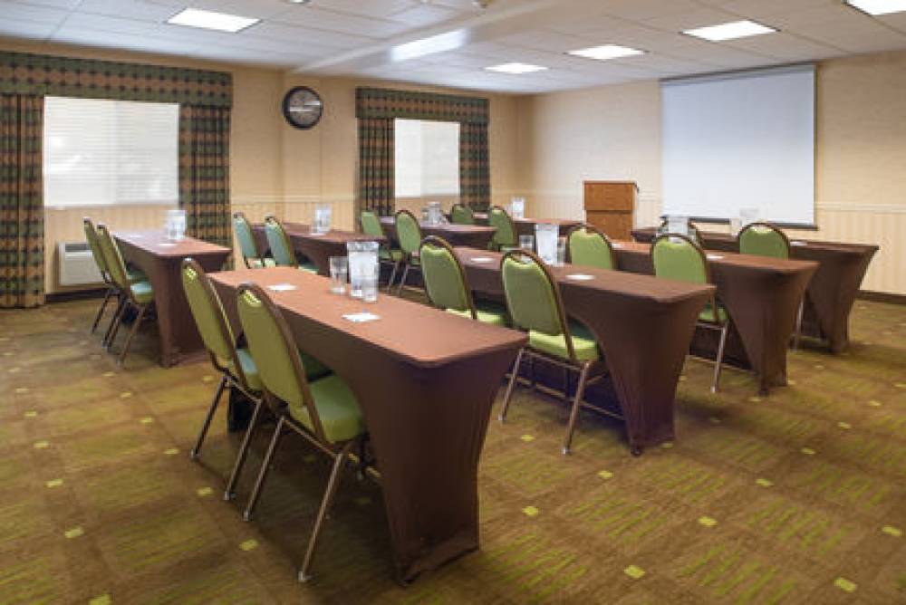 Holiday Inn Express Valley 4
