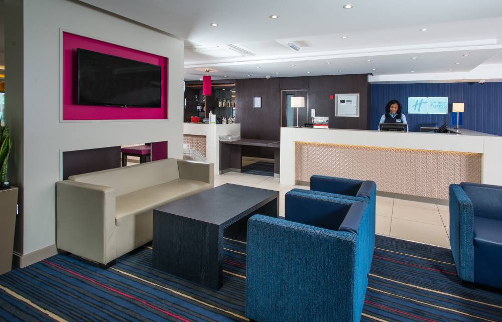 Holiday Inn Express Wandsworth By Ihg 2