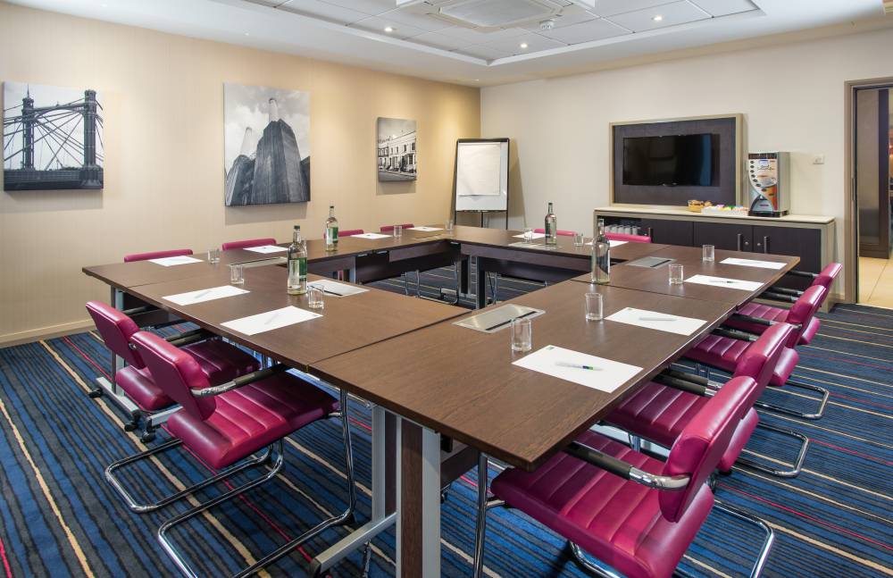 Holiday Inn Express Wandsworth By Ihg 9