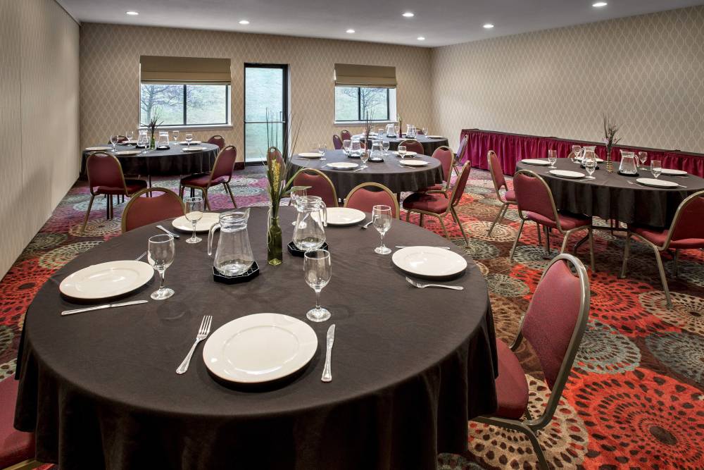 Holiday Inn Expste E Greenbush 3