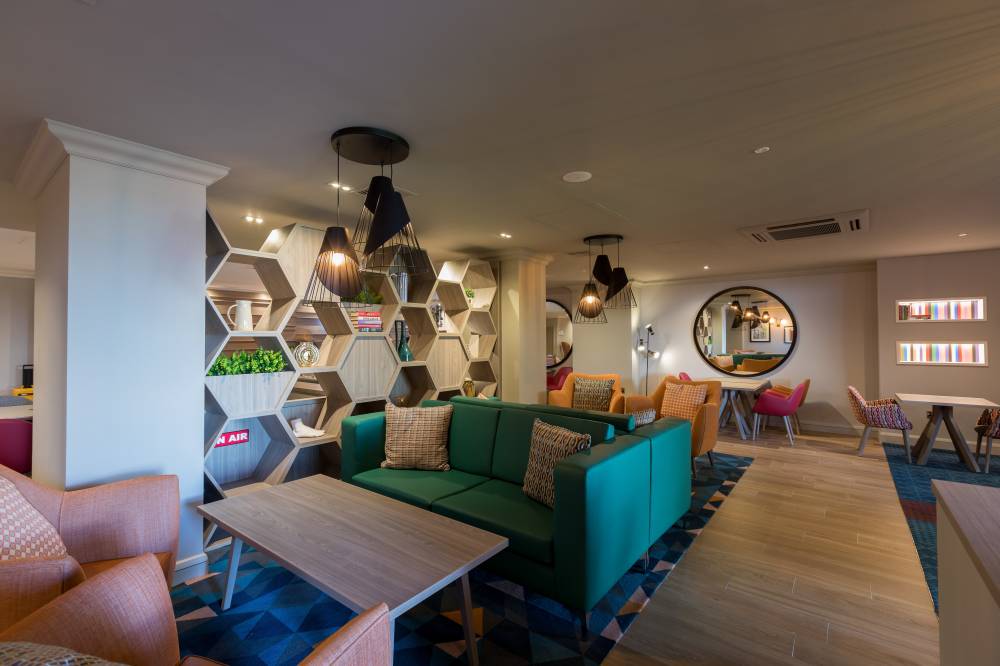Guest Lounge