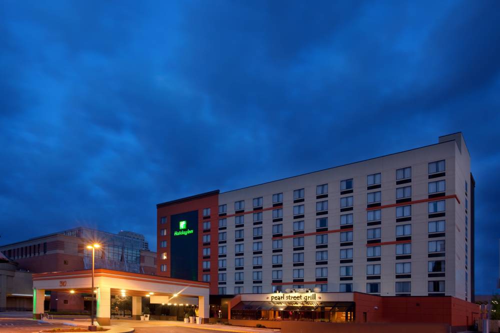 Holiday Inn Grand Rapids Dwtn 3