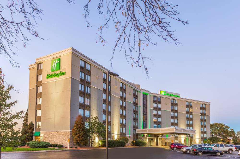 Holiday Inn 4