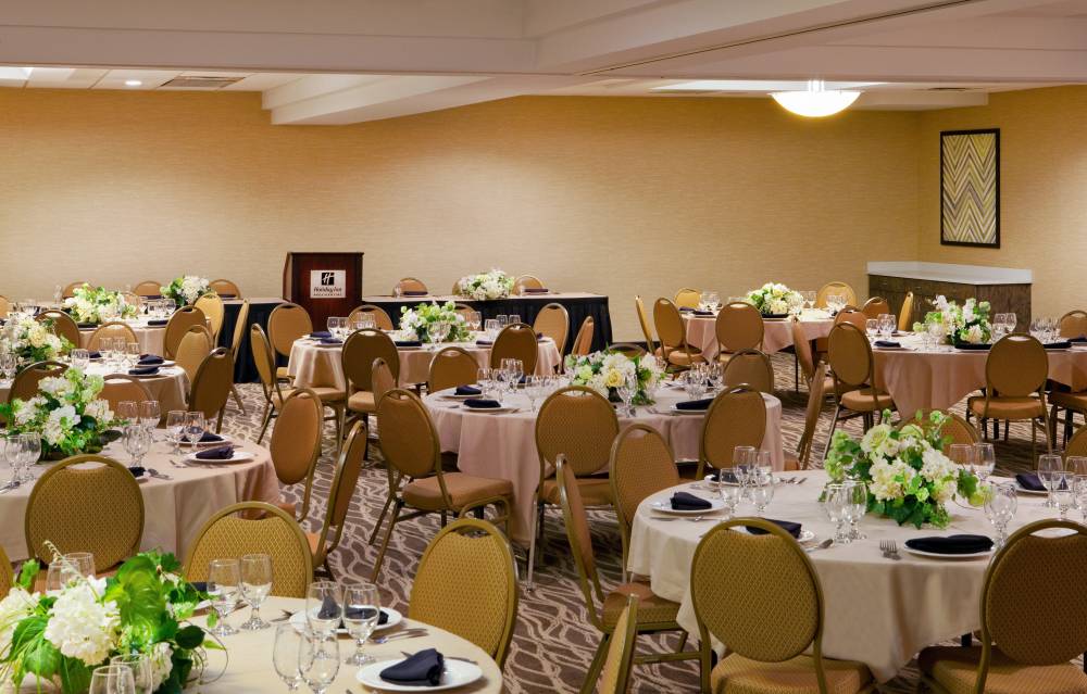 Holiday Inn Pres Conf Ctr 5