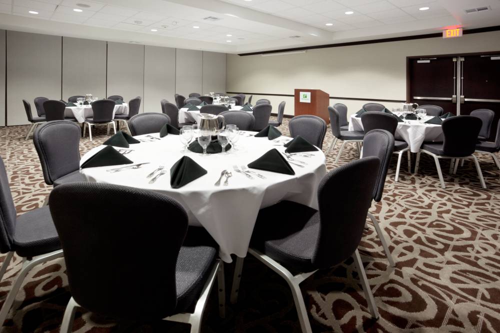 Holiday Inn San Antonio North 10
