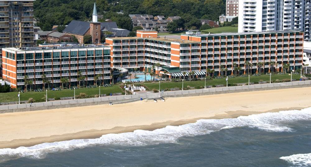 Holiday Inn Stes Virginia Beac 10