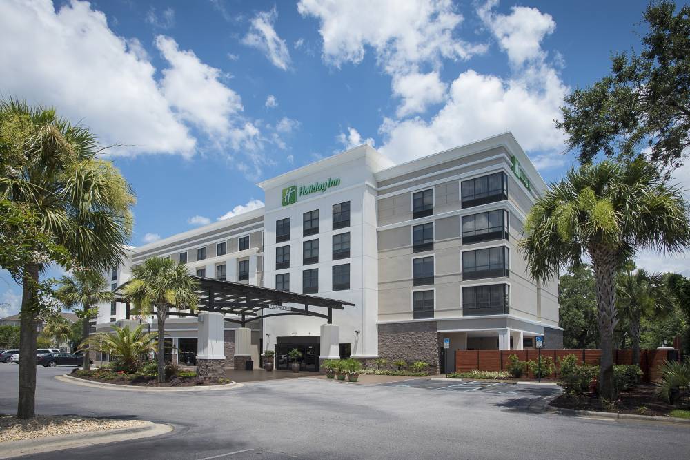 Holiday Inn University Area 7