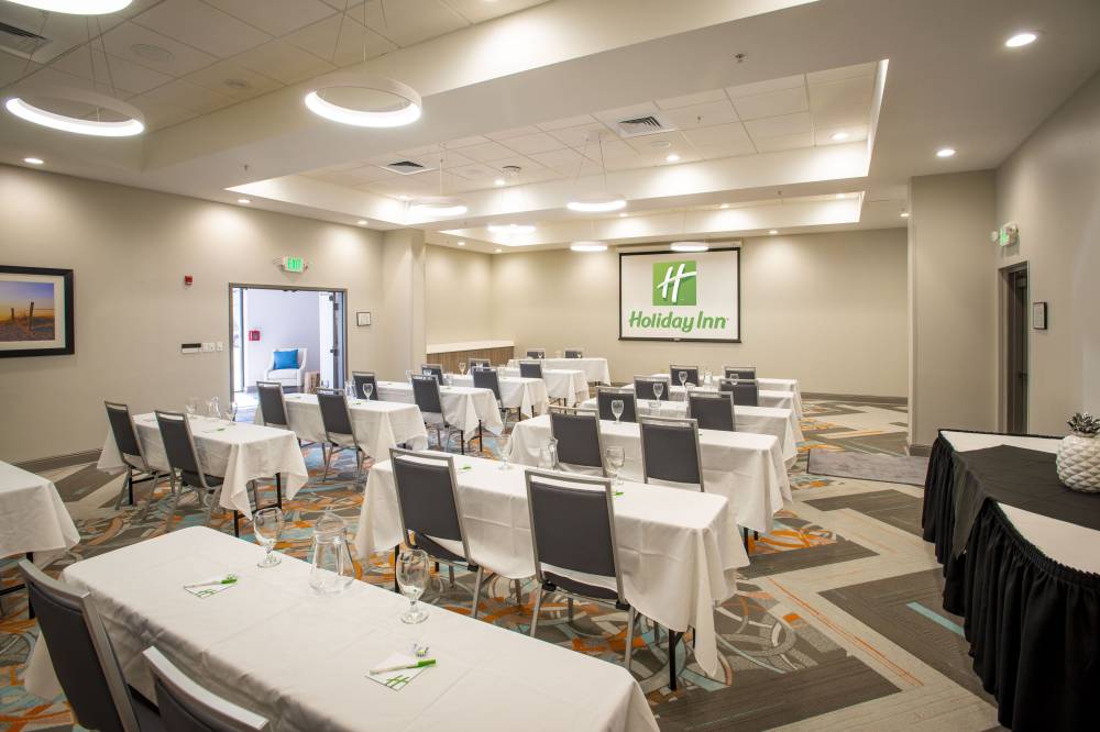 Holiday Inn University Area 10
