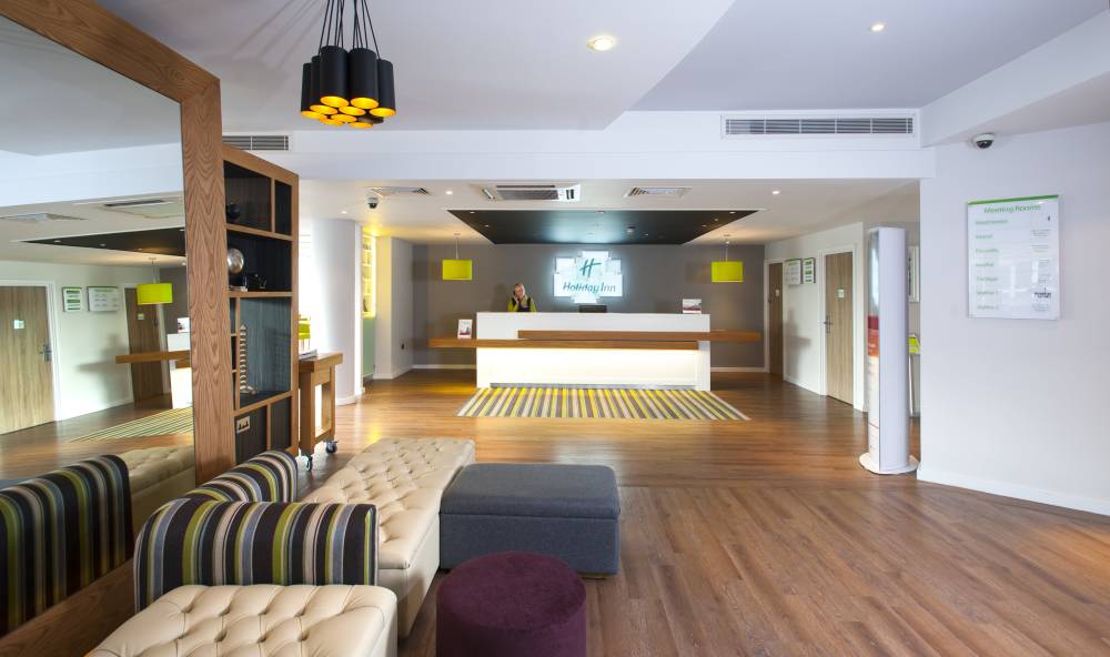 Holiday Inn West By Ihg 2
