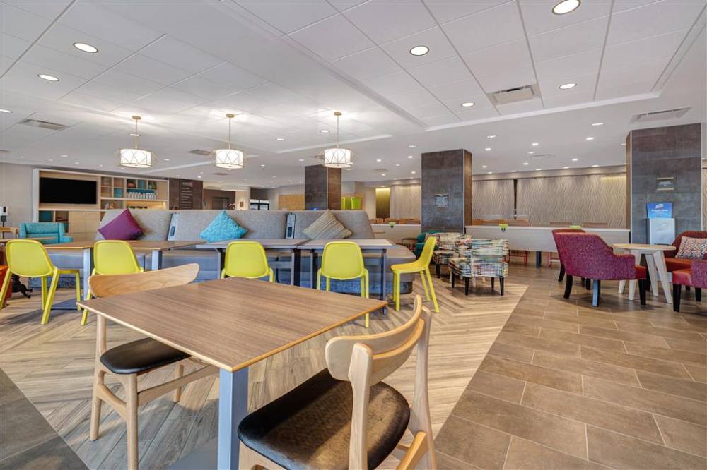 Home2 Suites By Hilton Allentown Bethlehem Airport 3