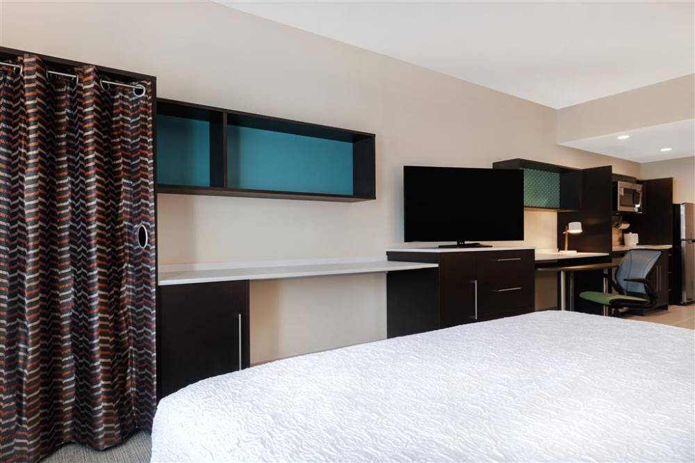 Home2 Suites By Hilton Allentown Bethlehem Airport 7