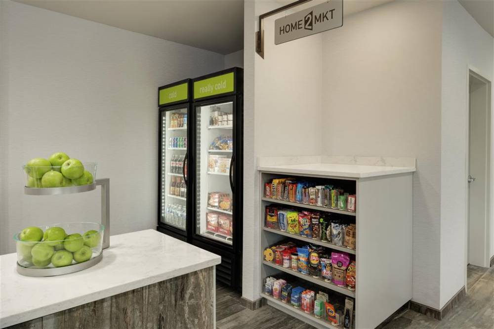 Home2 Suites By Hilton Norfolk Airport 2