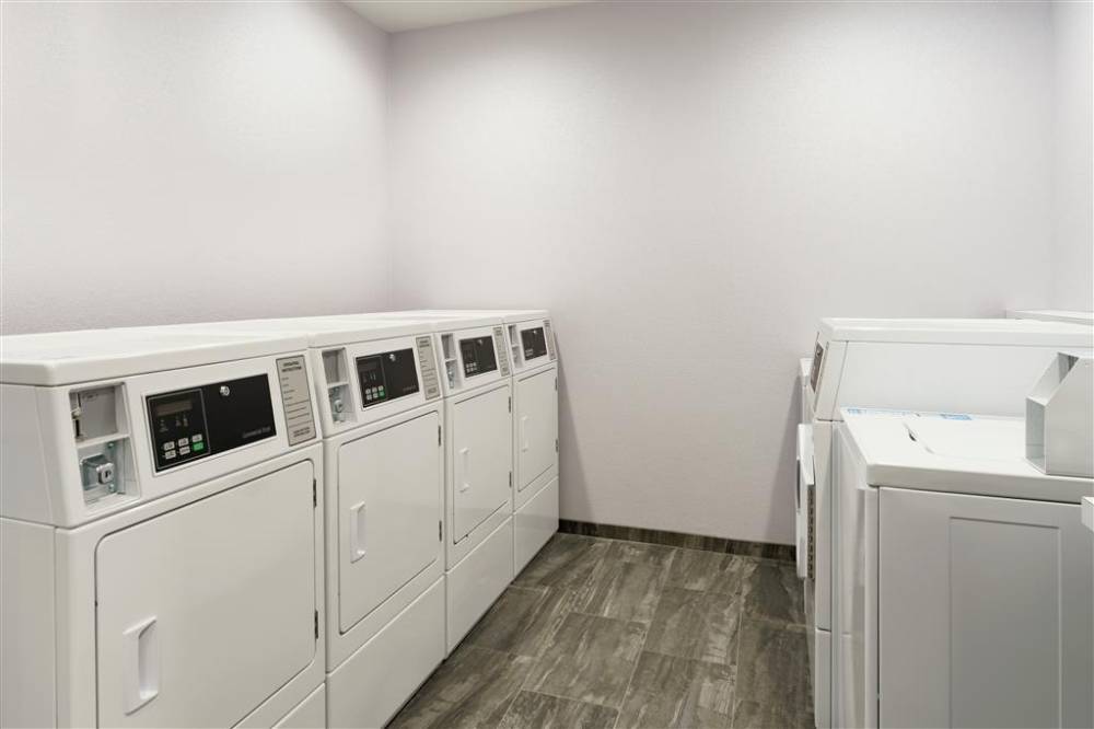 Home2 Suites By Hilton Norfolk Airport 3