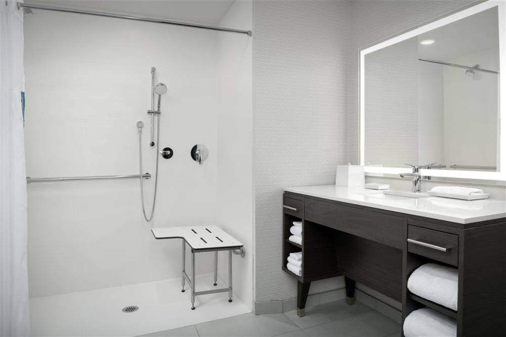 Home2 Suites By Hilton Orlando Southeast Nona 8