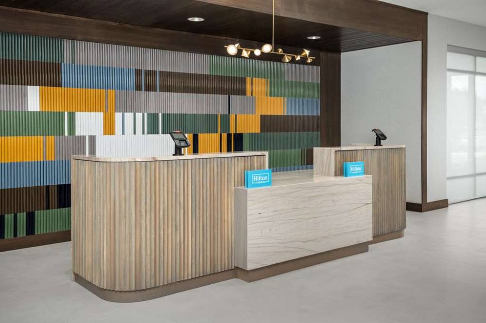 Home2 Suites By Hilton Orlando Southeast Nona 3