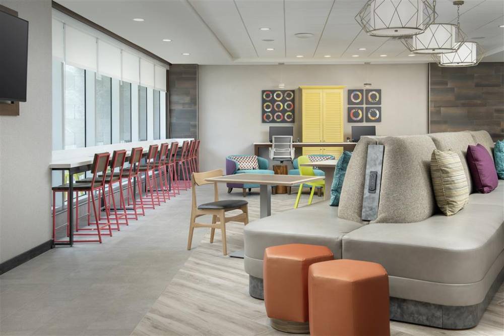 Home2 Suites By Hilton Tampa Westshore Airport 2
