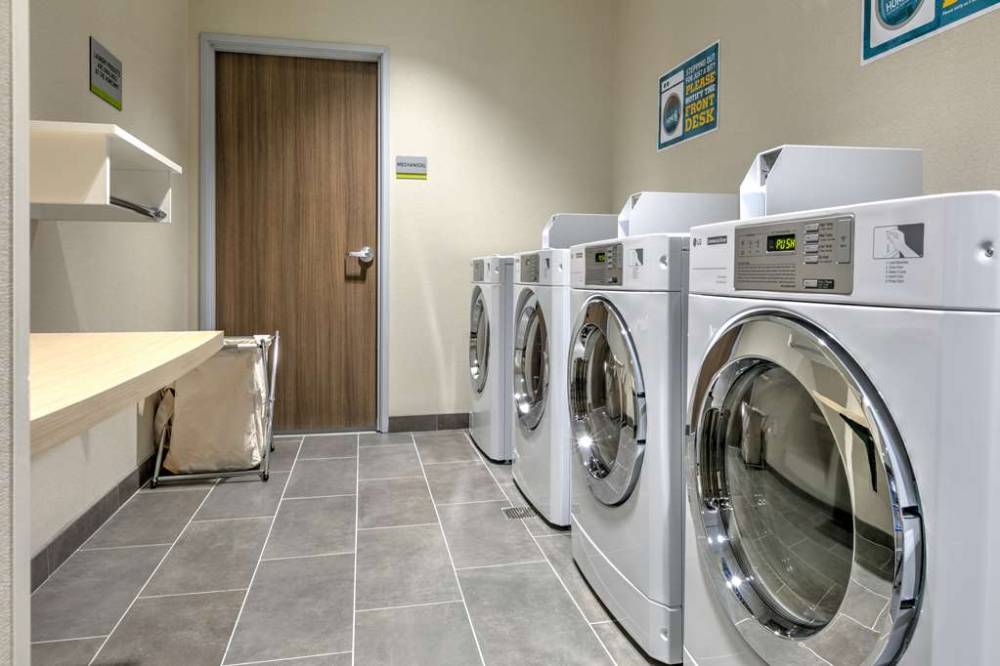 Home2 Suites By Hilton Tulsa Airport 4