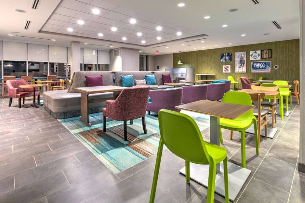 Home2 Suites By Hilton Tulsa Airport 3