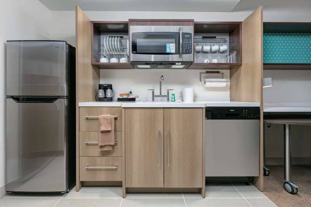 Home2 Suites By Hilton Tulsa Airport 9