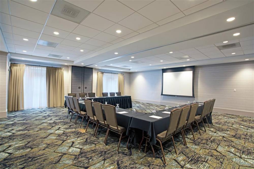 Homewood Suites By Hilton Albany 2