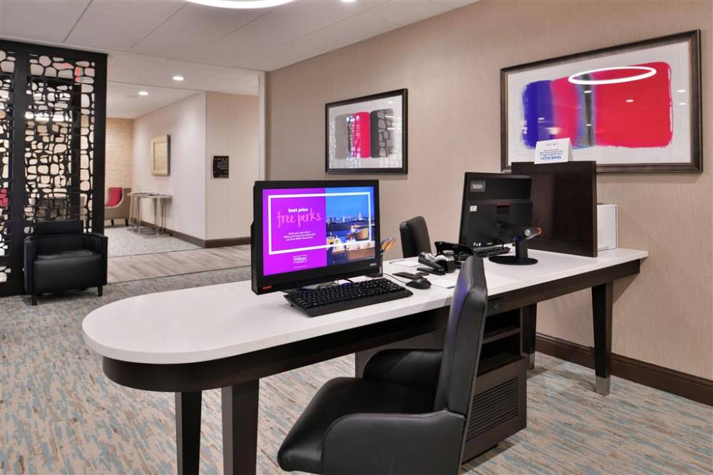 Homewood Suites By Hilton Des Moines Airport 5