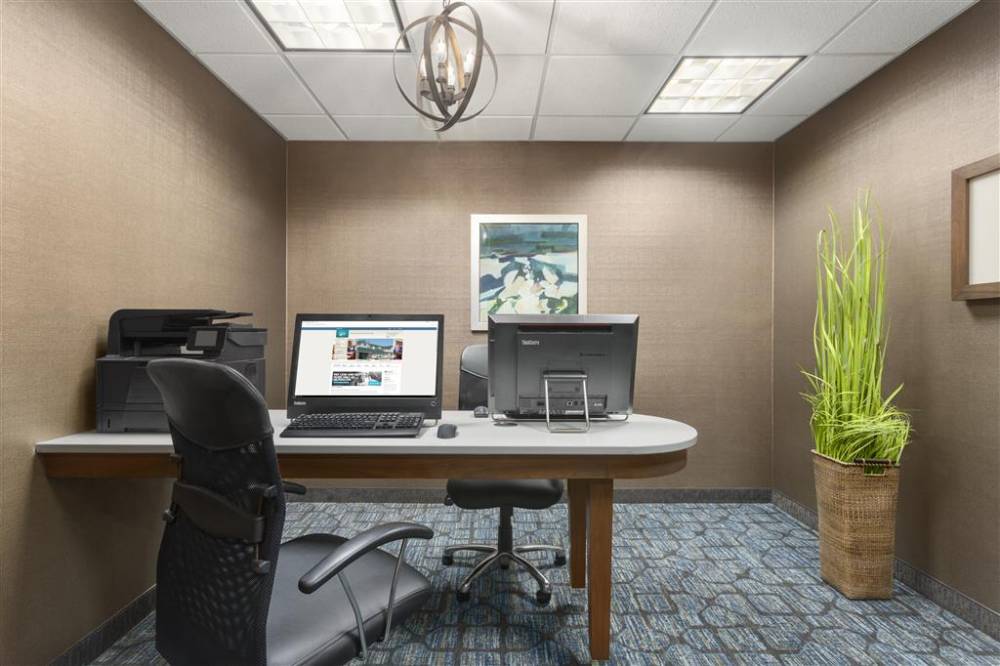 Homewood Suites By Hilton Fargo 4